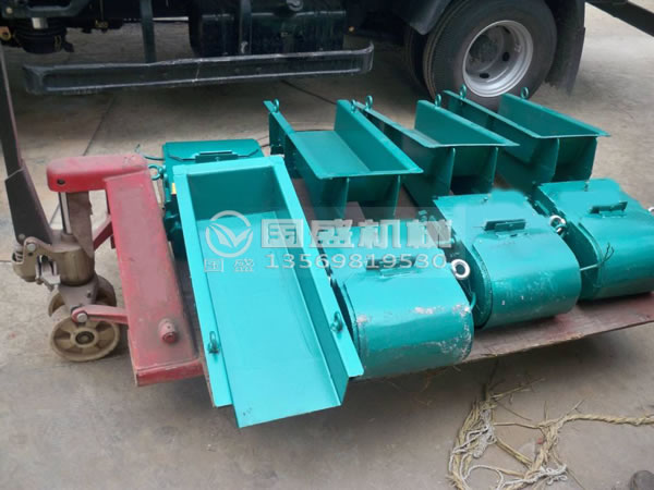 電磁振動(dòng)給料機(jī)安裝和調(diào)整策略 電磁振動(dòng)給料機(jī)安裝和調(diào)整策略